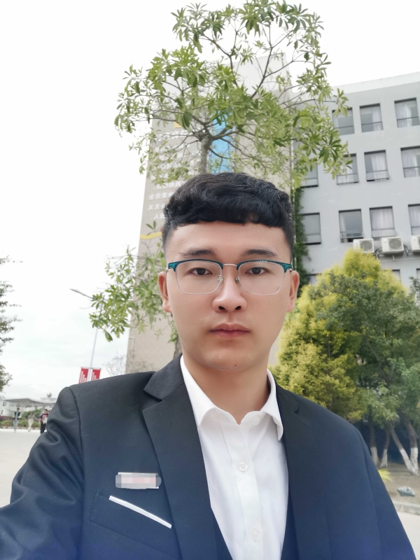 毓文的第二张照片--华安交友网