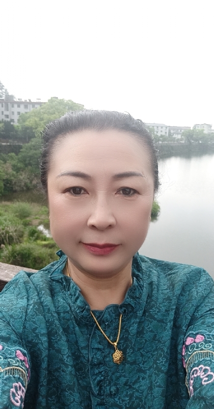 雨中情的第二张照片--华安交友网