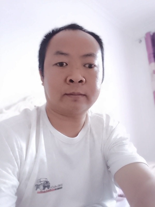 张家小伙子的第四张照片--华安交友网