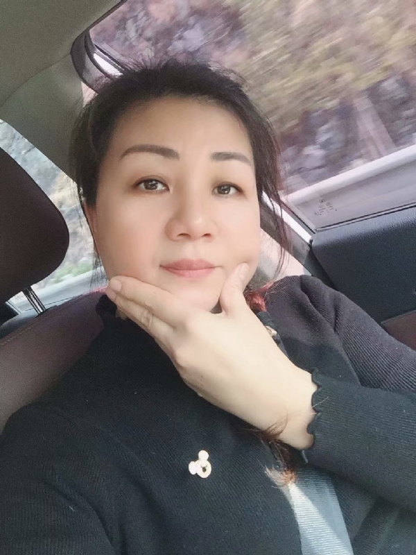 珍珍的第一张照片--华安交友网