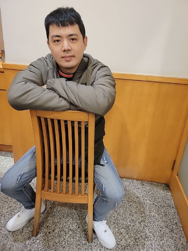 丁丁的第一张照片--华安交友网