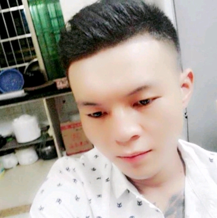 子龙的第一张照片--华安交友网