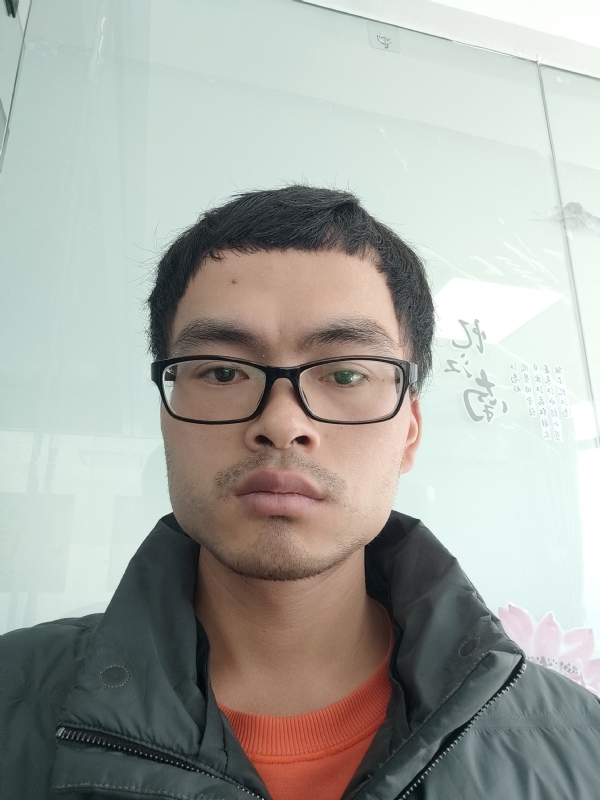 林嘉任的第二张照片--华安交友网