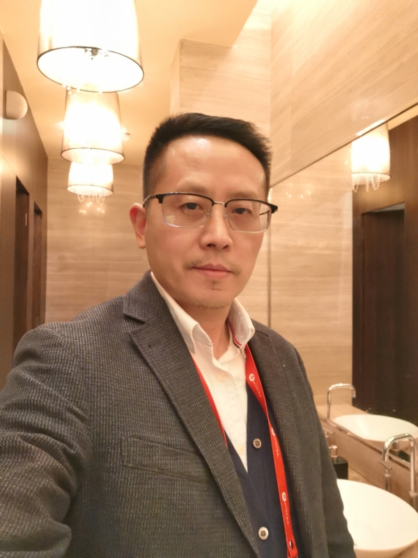 燕青的第三张照片--华安交友网