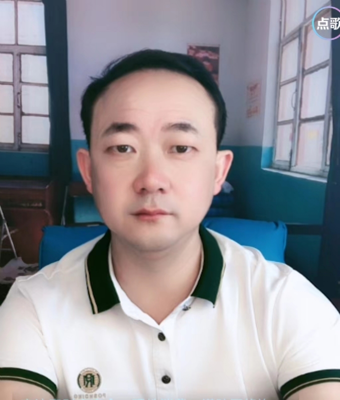 成秀才的第一张照片--华安交友网