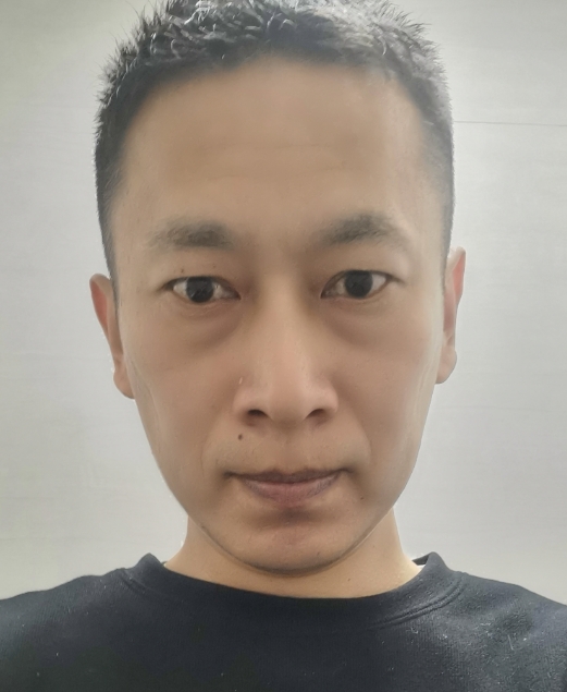 AM2的第二张照片--华安交友网