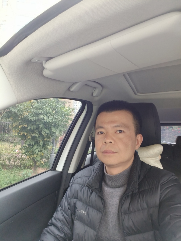 锦瑟的第一张照片--华安交友网