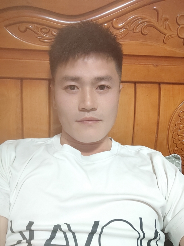 网球罗的第三张照片--华安交友网