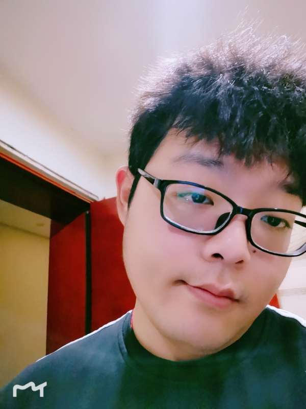 坠羽的第一张照片--华安交友网
