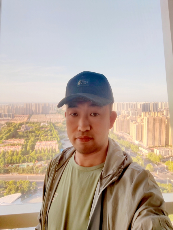 勇攀高峰的第二张照片--华安交友网