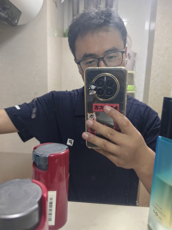 岁月静好的第一张照片--华安交友网
