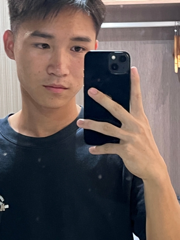 画家的第一张照片--华安交友网