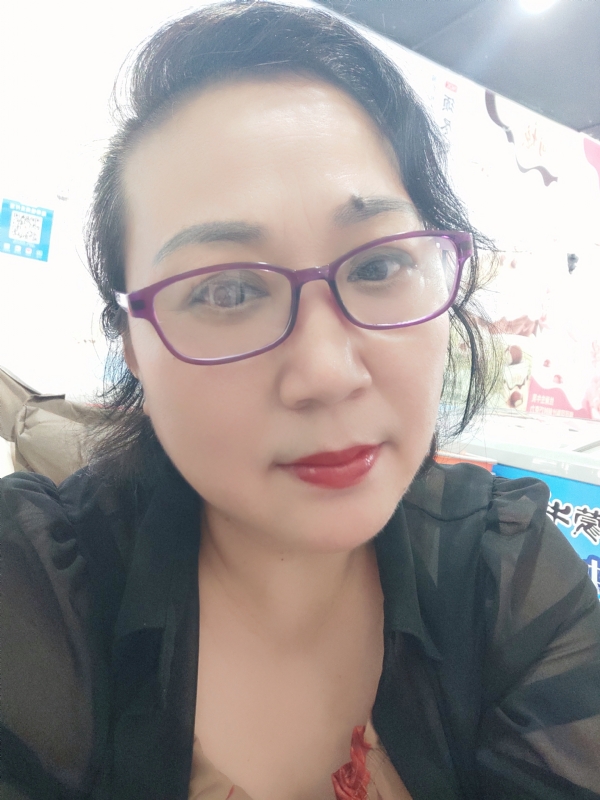 娜财娜福的第一张照片--华安交友网