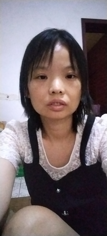 可爱的第四张照片--华安交友网