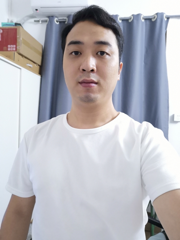张先生的第一张照片--华安交友网