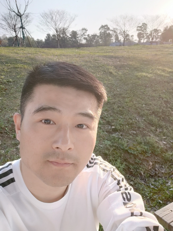 一凡的第一张照片--华安交友网