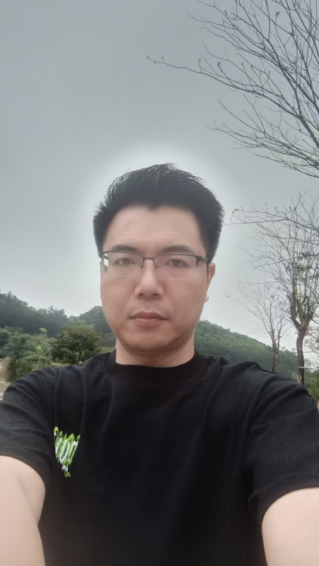 大哥哥的第二张照片--华安交友网
