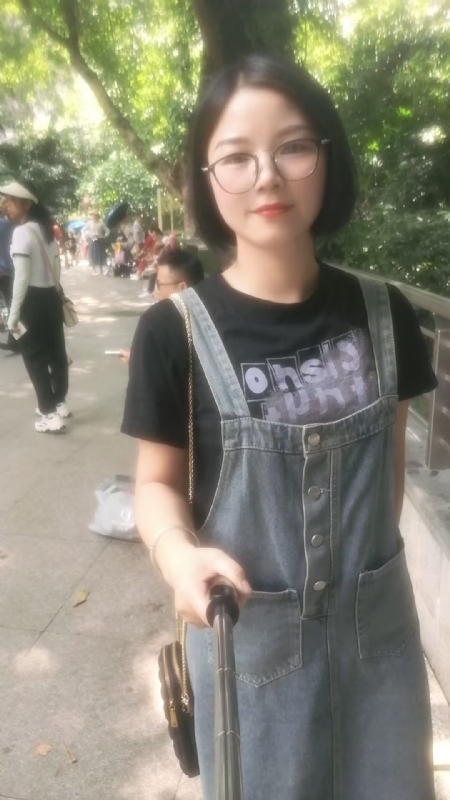 如燕的第一张照片--华安交友网