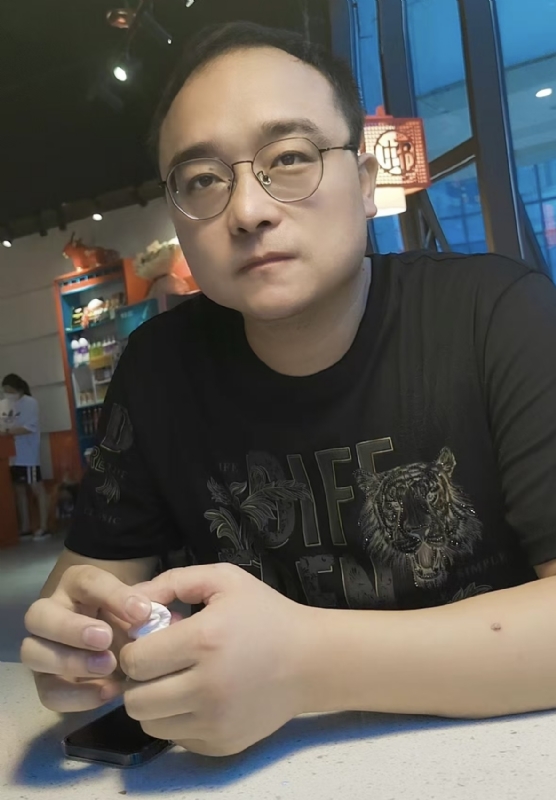 十七的第三张照片--华安交友网