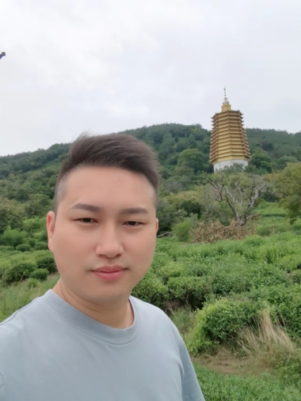 陈文海的第一张照片--华安交友网