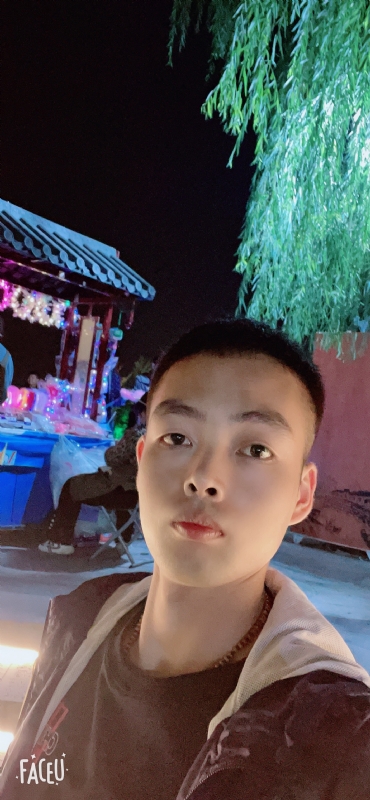 向阳而生的第一张照片--华安交友网