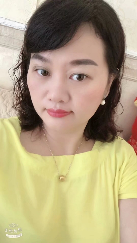 微笑的第一张照片--华安交友网