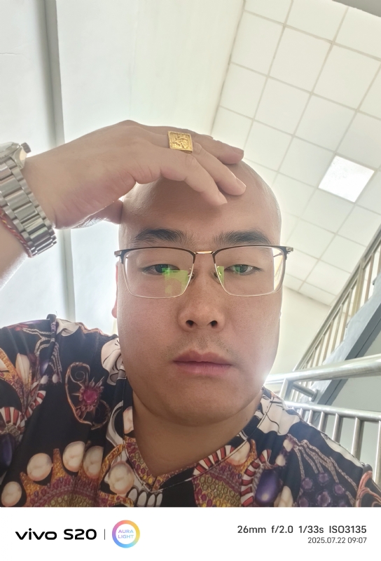 一生诺言的第五张照片--华安交友网